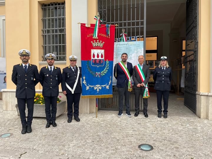 Datei:IT foggia-g4.jpg