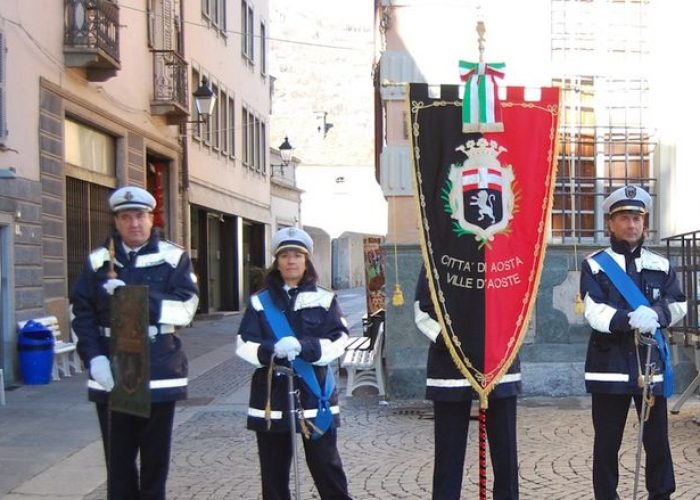 Datei:IT aosta-g4.jpg