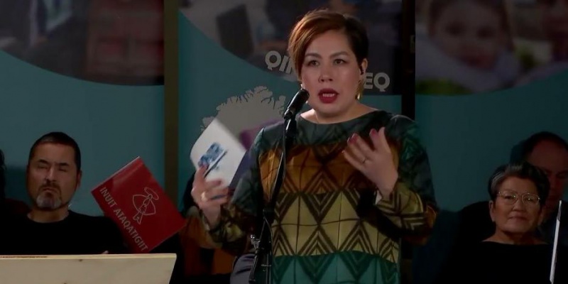 Datei:POL GL inuit-ataqatigiit88.jpg