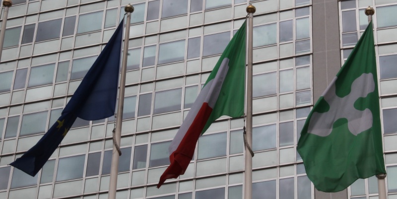 Datei:IT re-lombardia-ms1.jpg