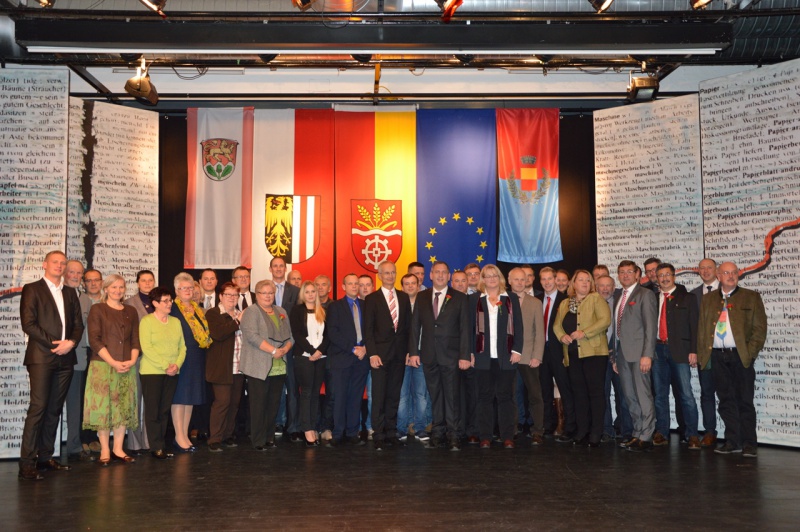 Datei:AT laakirchen2etal.jpg