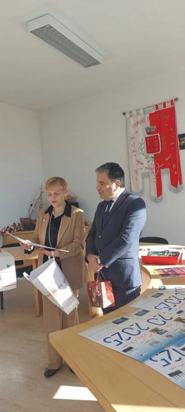 Datei:IT pesche-g1.jpg