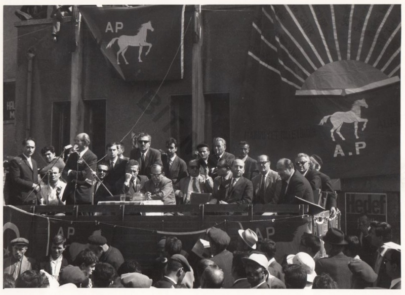 Datei:POL TR adalet-partisi1961-12.jpg