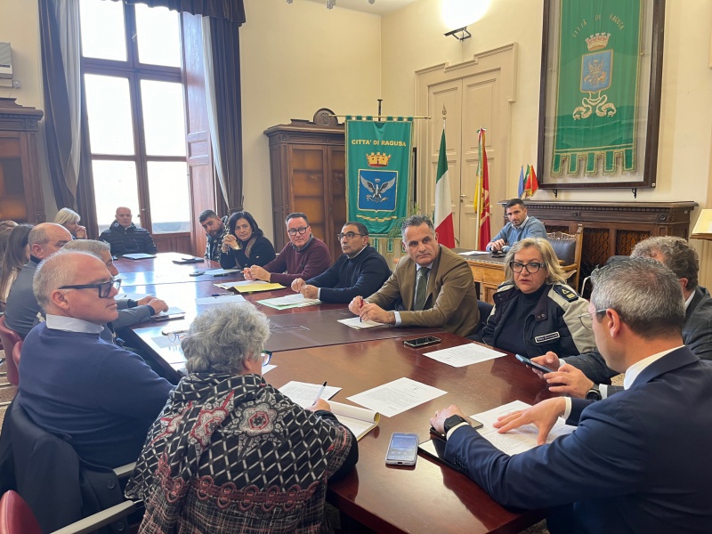 Datei:IT ragusa-g4.jpg