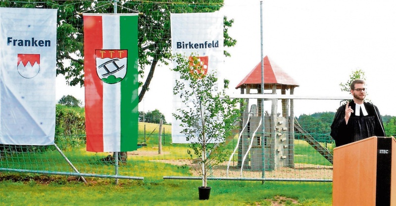 Datei:Maroldsweisach--ermershausen--birkenfeld1.jpg
