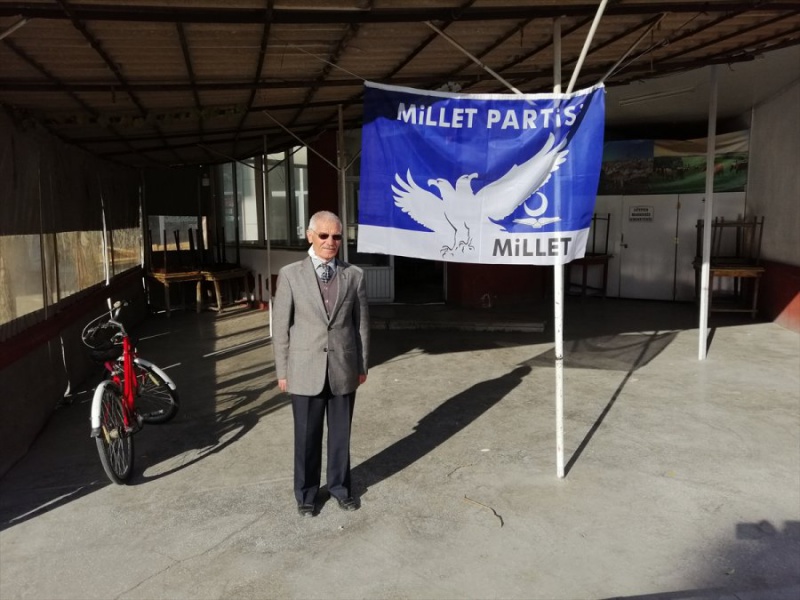 Datei:POL TR millet-partisi1992-2.jpg