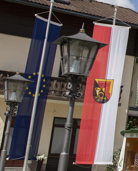 Datei:AT unken1det.jpg