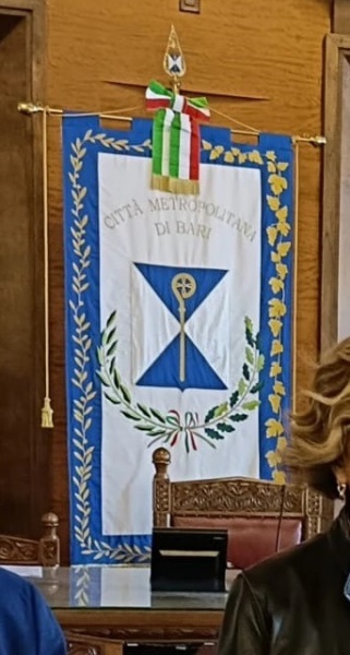 Datei:IT cm-bari-g.jpg