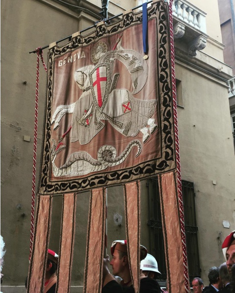 Datei:IT genova-g2.jpg