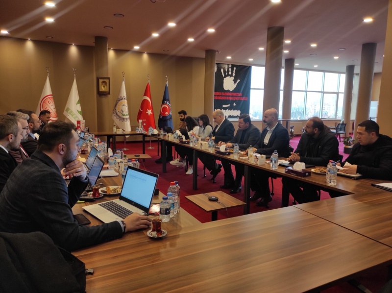 Datei:POL TR turkiye-gida-ve-yardimci-iscileri-sendikasi2.jpg