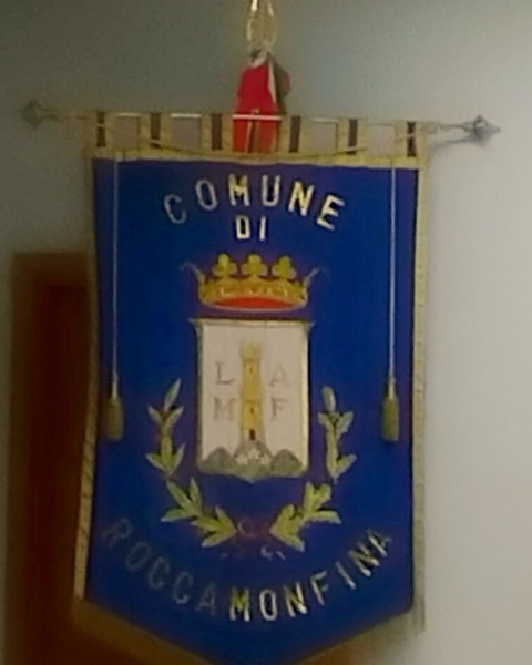 Datei:IT roccamonfina-g1.jpg