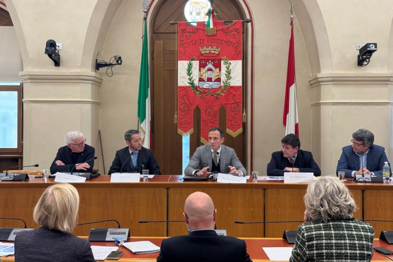 Datei:IT pordenone-g2.jpg