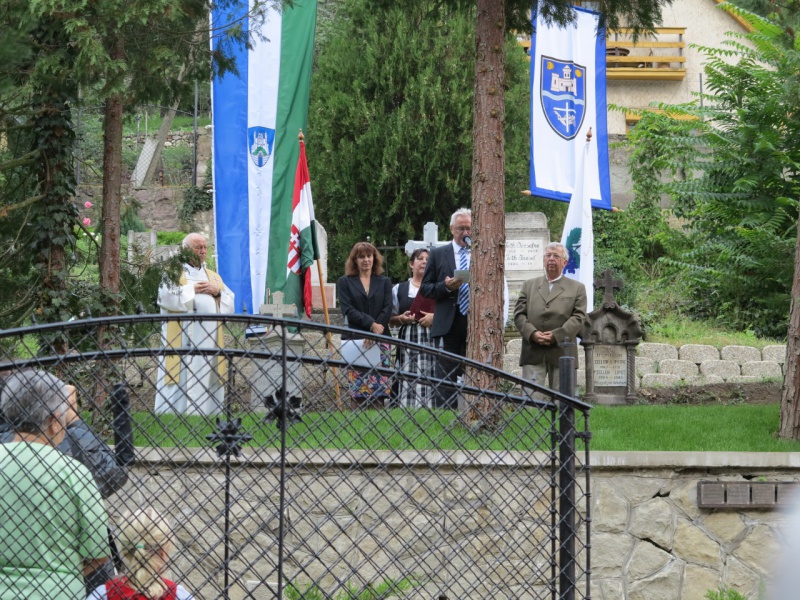 Datei:HU visegrad1etal.jpg