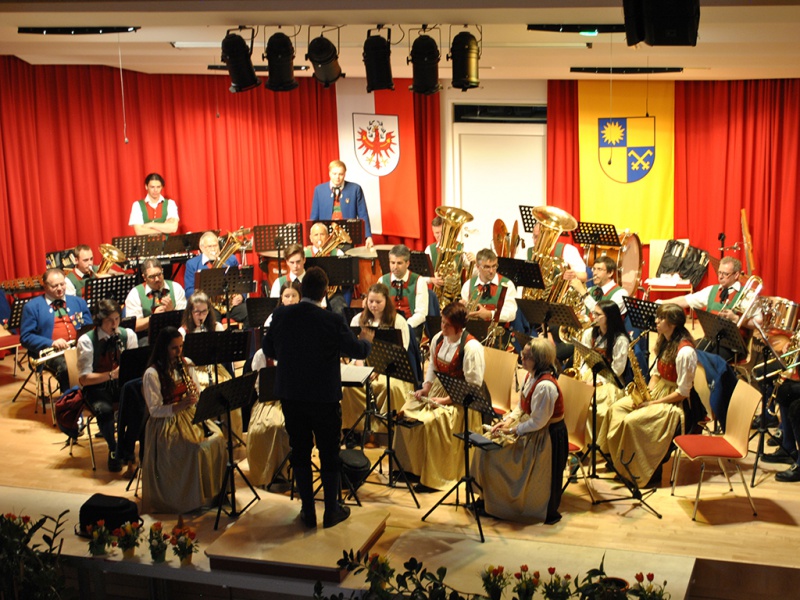Datei:AT ladis7.jpg