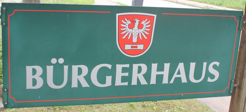 Datei:Adelzhausen-w-ms3.jpg