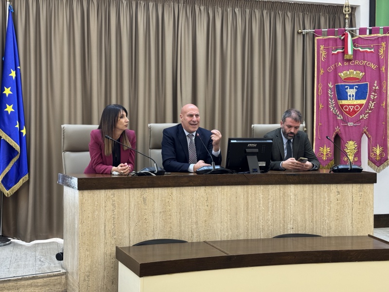 Datei:IT crotone-g1.jpg