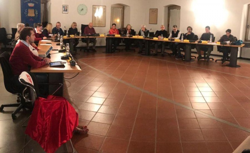 Datei:IT storo-g9.jpg