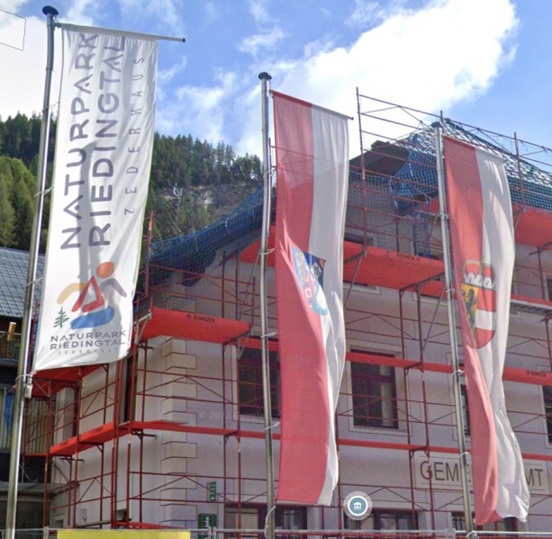 Datei:AT zederhaus1.jpg