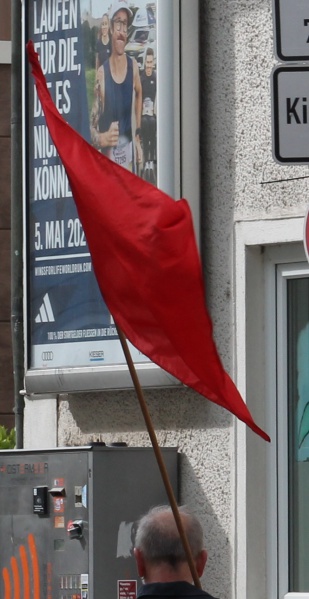 Datei:DEM 2024-05-01-rot1.jpg